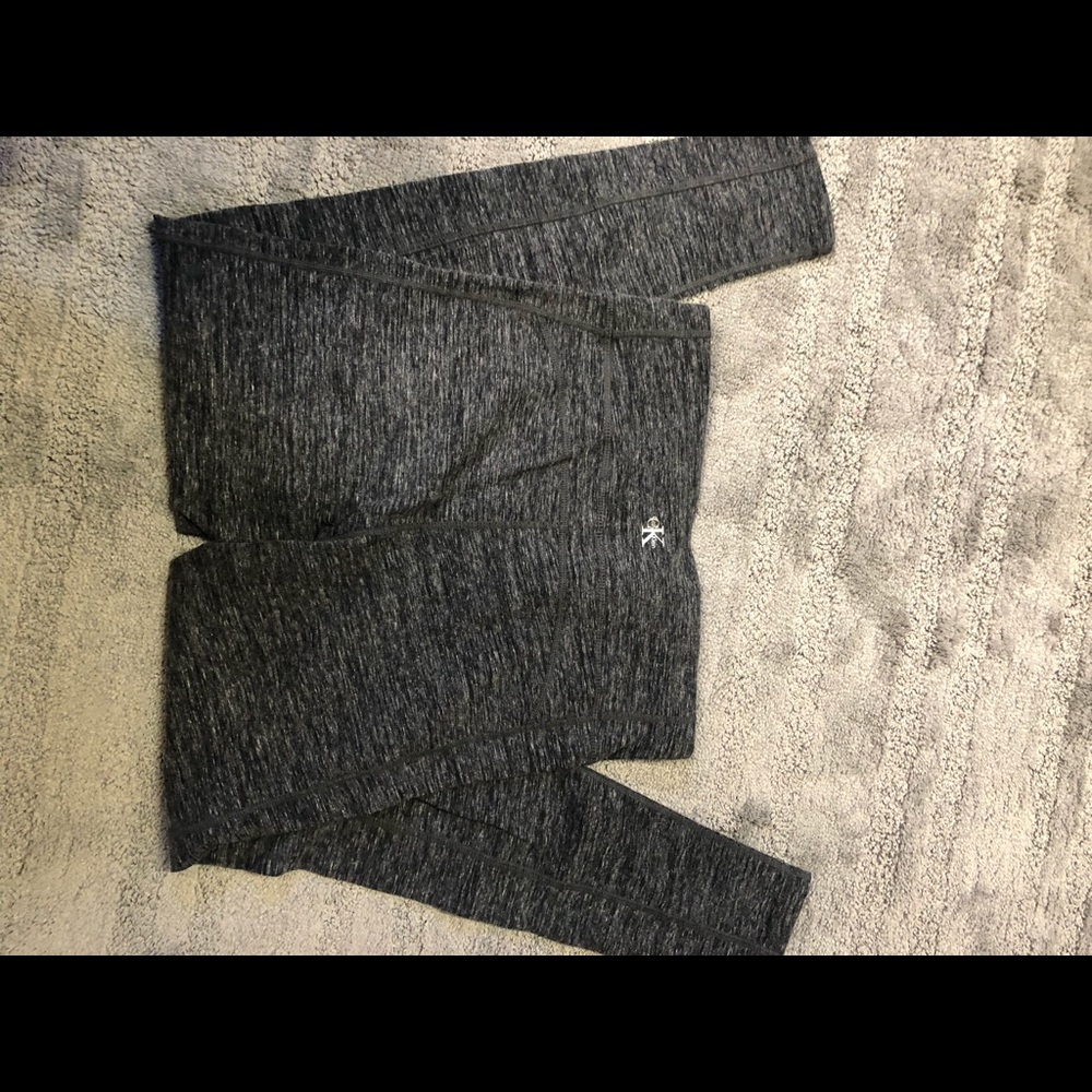 Calvin Klein Leggings Size Small - Picture 2 of 3